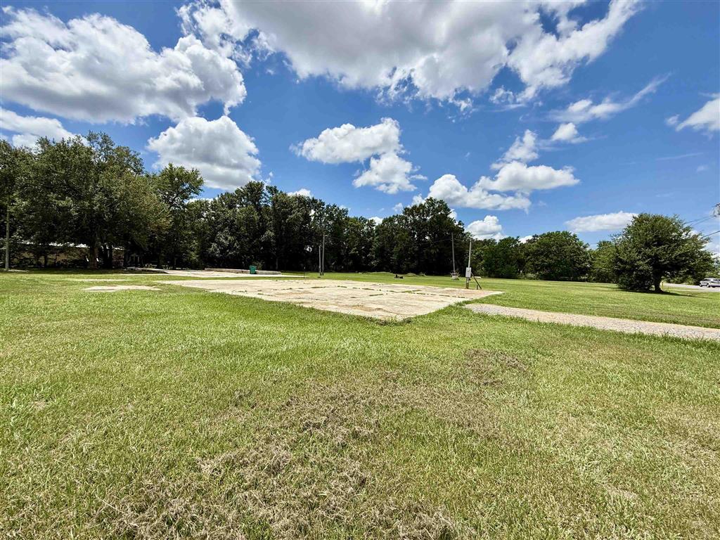 906 West Street Vinton, LA 70668 - Photo 2 of 9