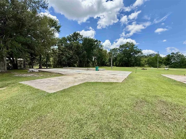 $495,000 | 906 West Street, Vinton, LA 70668