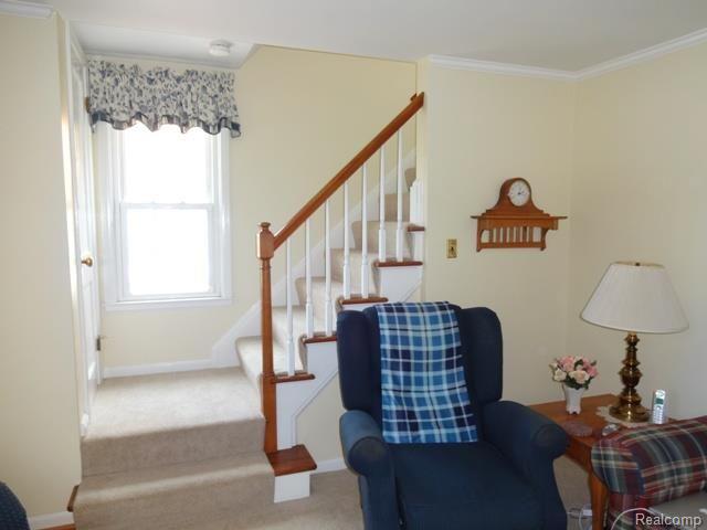 282 Kerby Road Grosse Pointe, MI 48236 - Photo 3 of 17 282 Kerby staircase.jpg