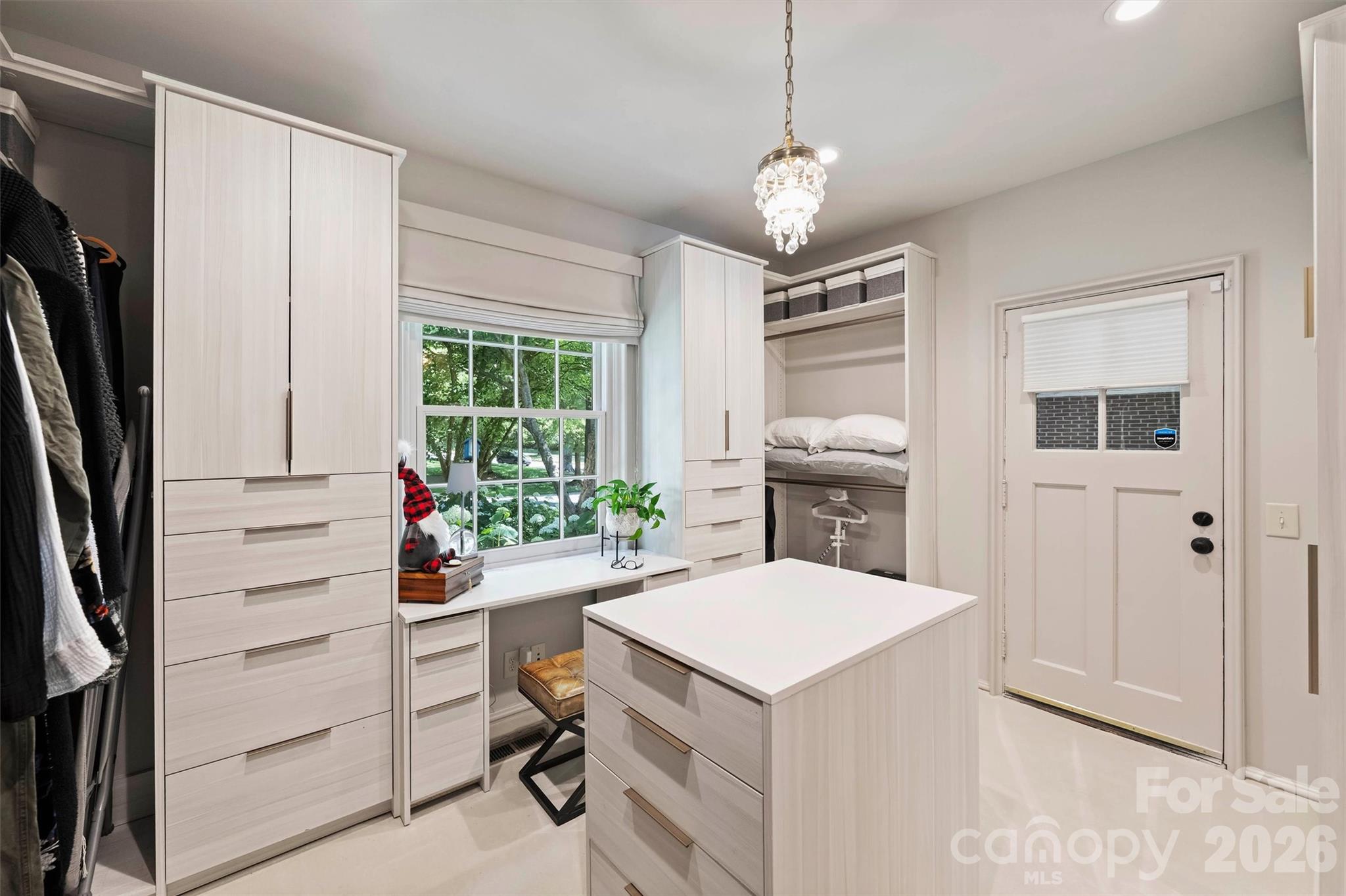 930 Ardsley Road, Unit 2 Charlotte, NC 28207 - Photo 28 of 36