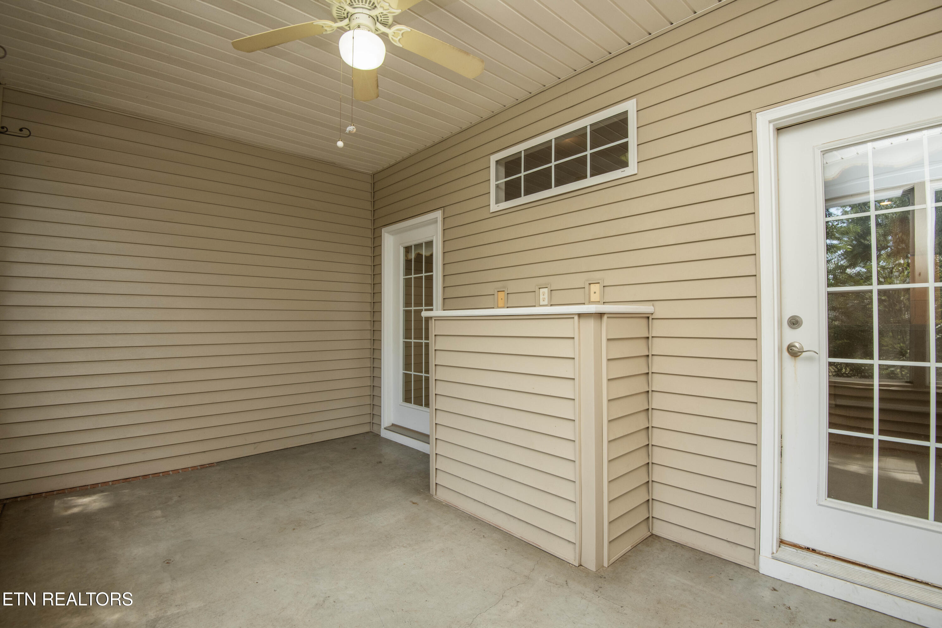 11204 Kilpatrick Way Knoxville, TN 37932 - Photo 40 of 49 sunroom 2