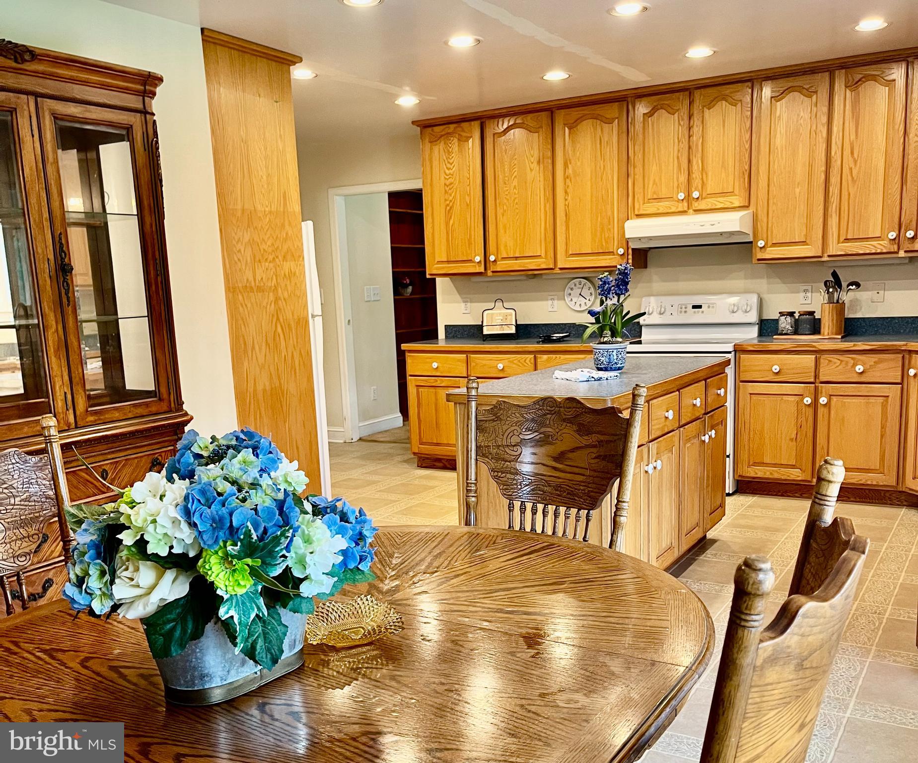 455 Richmond Road Castleton, VA 22716 - Photo 11 of 36