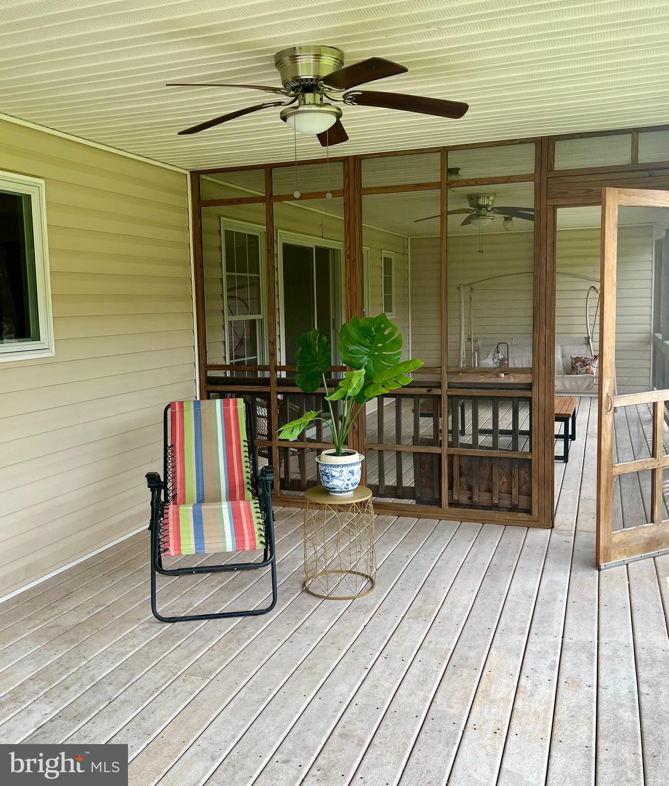 455 Richmond Road Castleton, VA 22716 - Photo 8 of 36 Deck