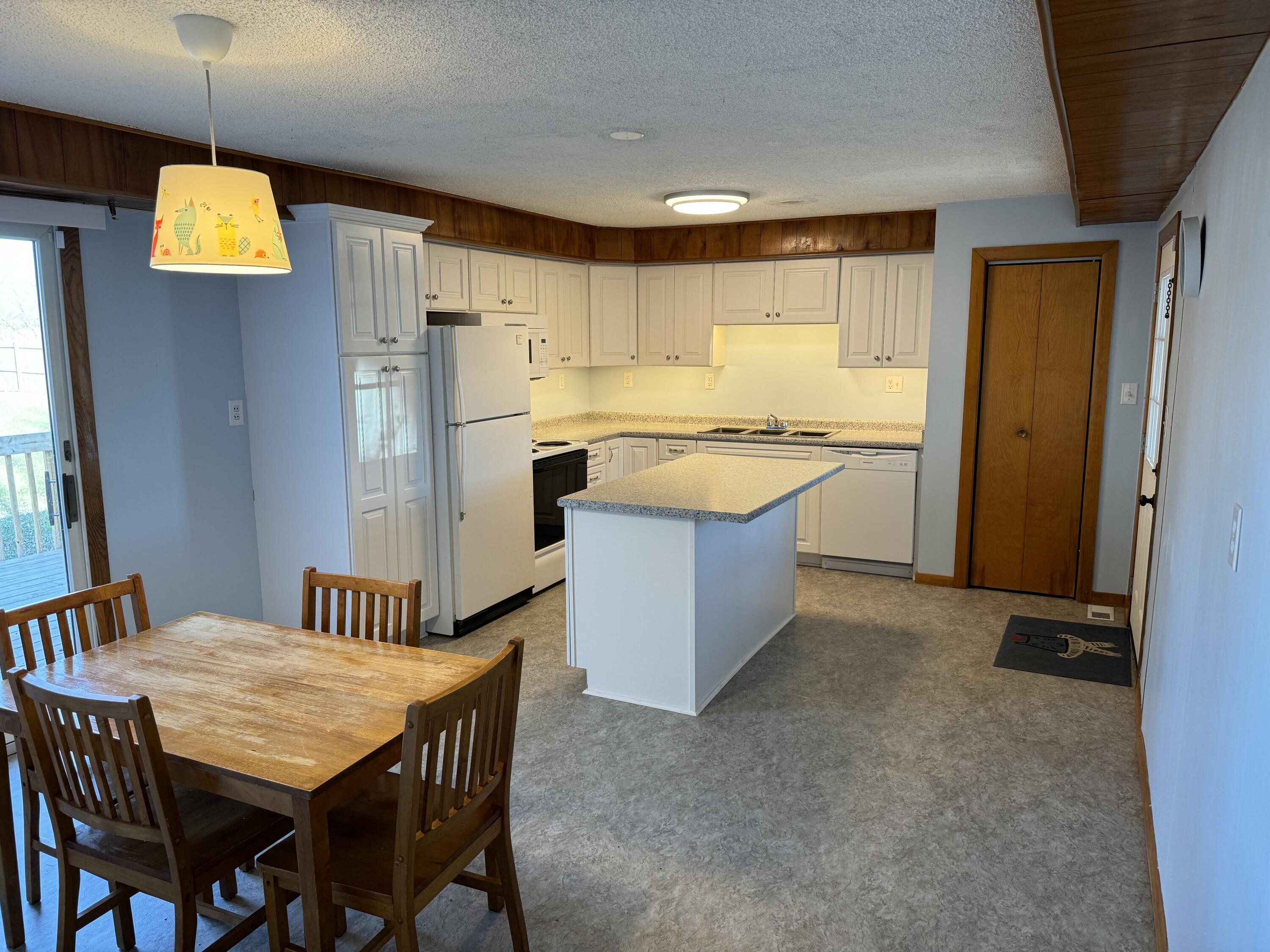 3700 Johnson Road Springfield, OH 45502 - Photo 11 of 22