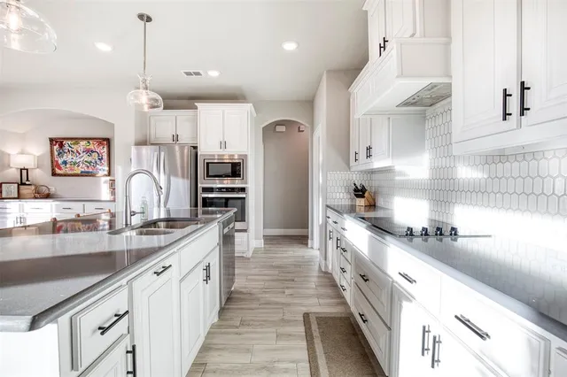 $495,000 | 12605 Eagles Bluff, Godley, TX 76044