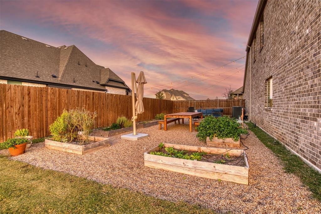 12605 Eagles Bluff Godley, TX 76044 - Photo 28 of 39 a view of a backyard