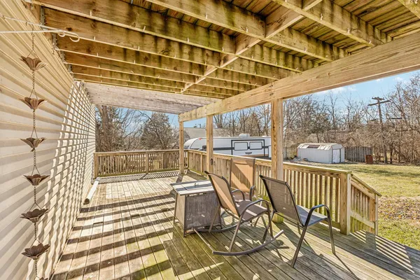 $359,999 | 43144 North Lake Avenue, Antioch, IL 60002