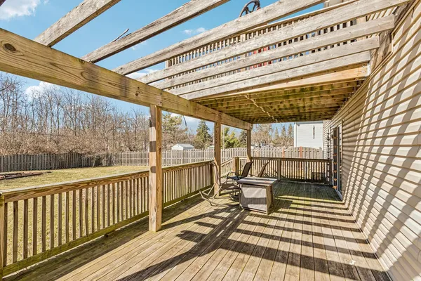 $359,999 | 43144 North Lake Avenue, Antioch, IL 60002