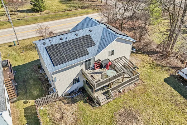 $359,999 | 43144 North Lake Avenue, Antioch, IL 60002