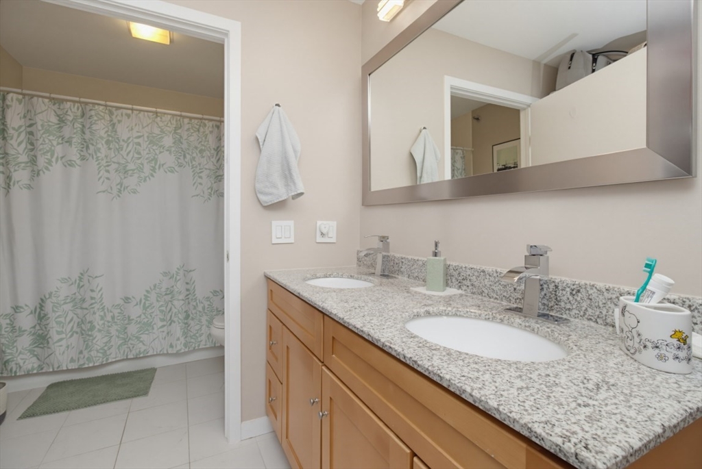 1 Seal Harbor Road, Unit 413 Winthrop, MA 02152 - Photo 6 of 18