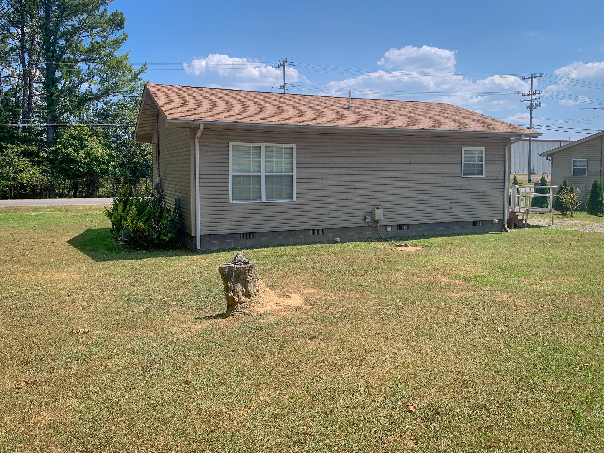 910 Industrial Boulevard Jasper, TN 37347 - Photo 13 of 13 IMG_2465