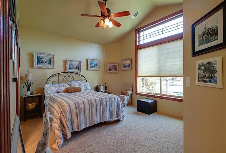 579 Grey Hawk Way Central Point, OR 97502 - Photo 12 of 17 Additional Photo