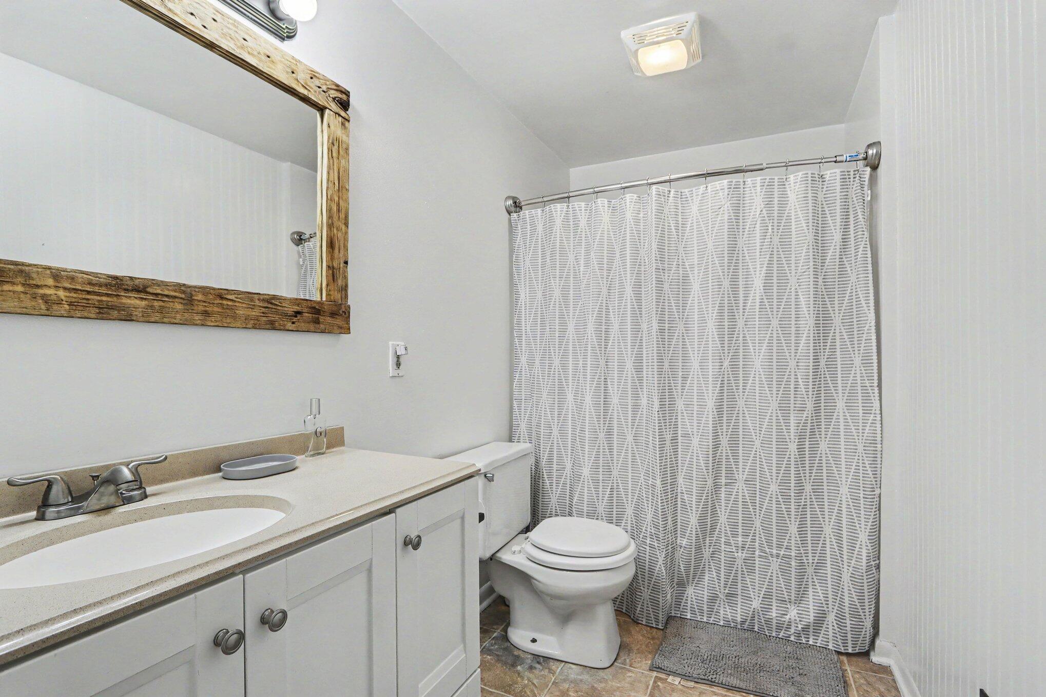 17626 South Fisher Lake Road Three Rivers, MI 49093 - Photo 9 of 18 014_file_3353