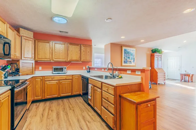 $295,000 | 1998 Brighton Lane, Portage, MI 49024