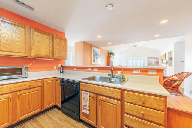 $295,000 | 1998 Brighton Lane, Portage, MI 49024