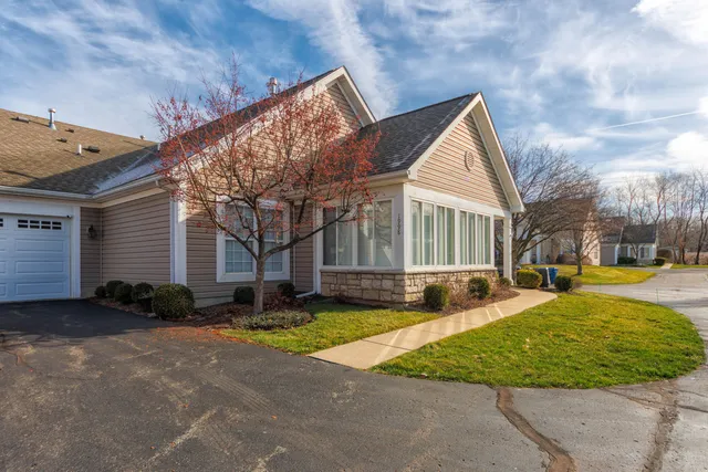 $295,000 | 1998 Brighton Lane, Portage, MI 49024