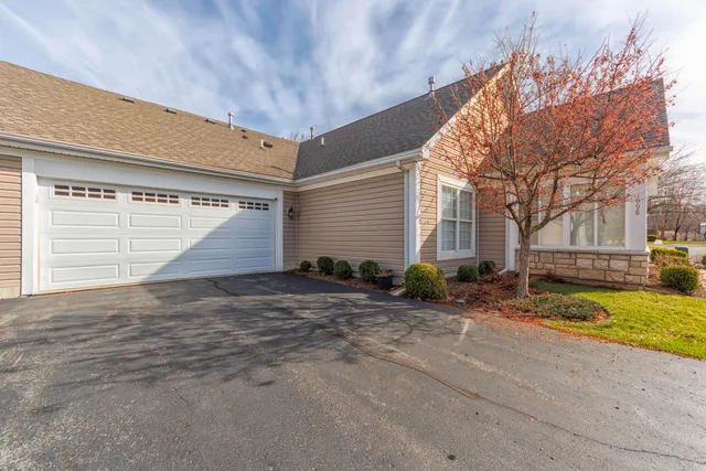 $295,000 | 1998 Brighton Lane, Portage, MI 49024