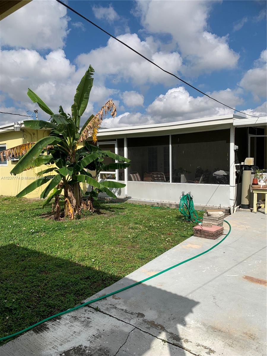 3130 Northwest 98th Street Miami, FL 33147 - Photo 19 of 23