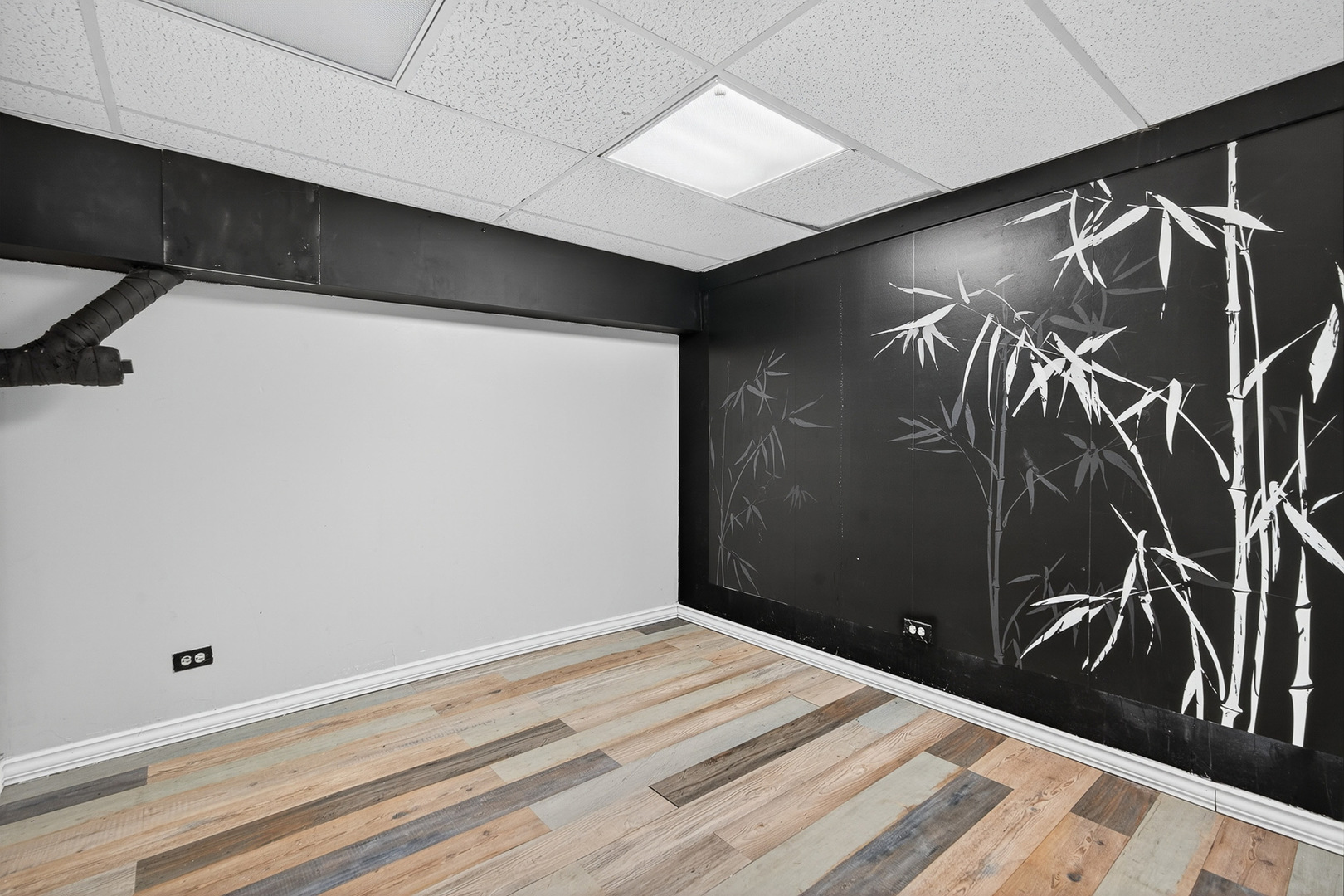 535 Jordan Way Bolingbrook, IL 60440 - Photo 30 of 35 a view of entryway