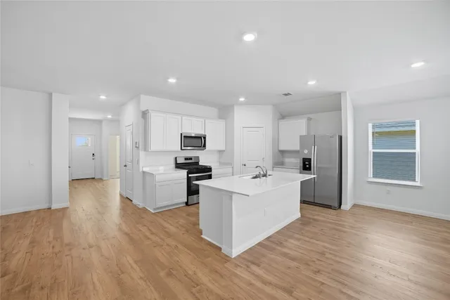 $2,150 | 18107 Purple Top Lane, Manor, TX 78653