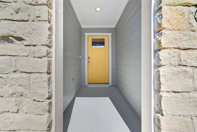 $2,150 | 18107 Purple Top Lane, Manor, TX 78653