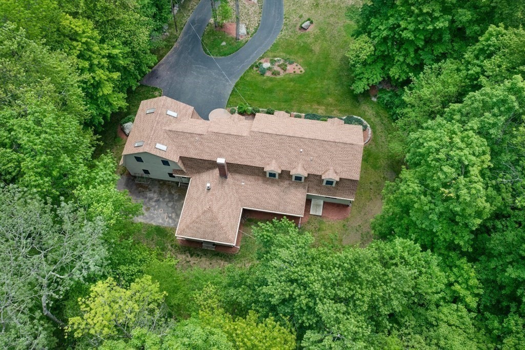 100 Gates Pond Road Berlin, MA 01503 - Photo 30 of 38 Gallery Image 30