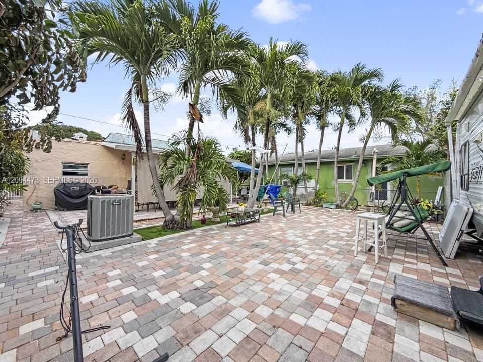 3554 Southwest 26th Street Miami, FL 33133 - Photo 20 of 25 Photo 21