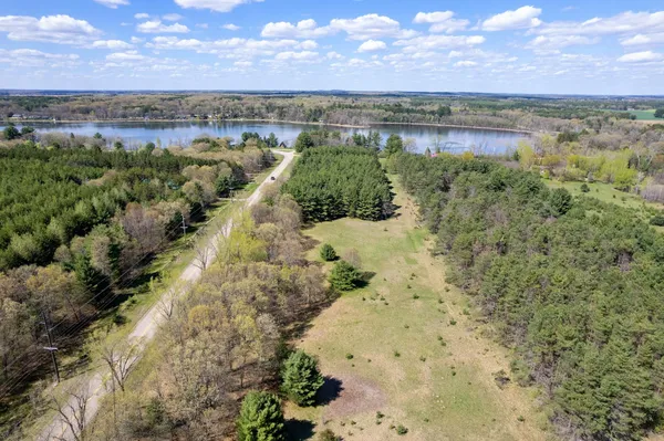 $999,000 | 129.79-ac County Rd FF, Hancock, WI 54943