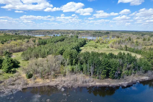 $999,000 | 129.79-ac County Rd FF, Hancock, WI 54943