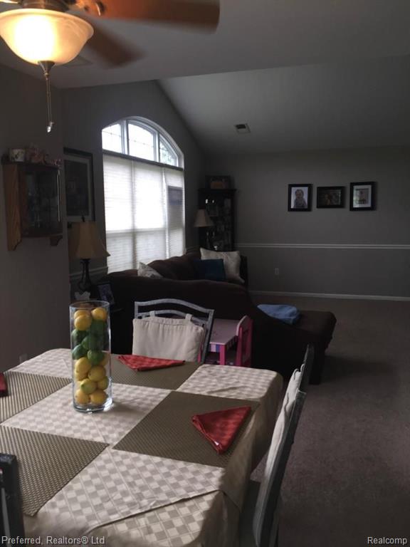3876 Elizabeth Avenue Canton, MI 48188 - Photo 10 of 33