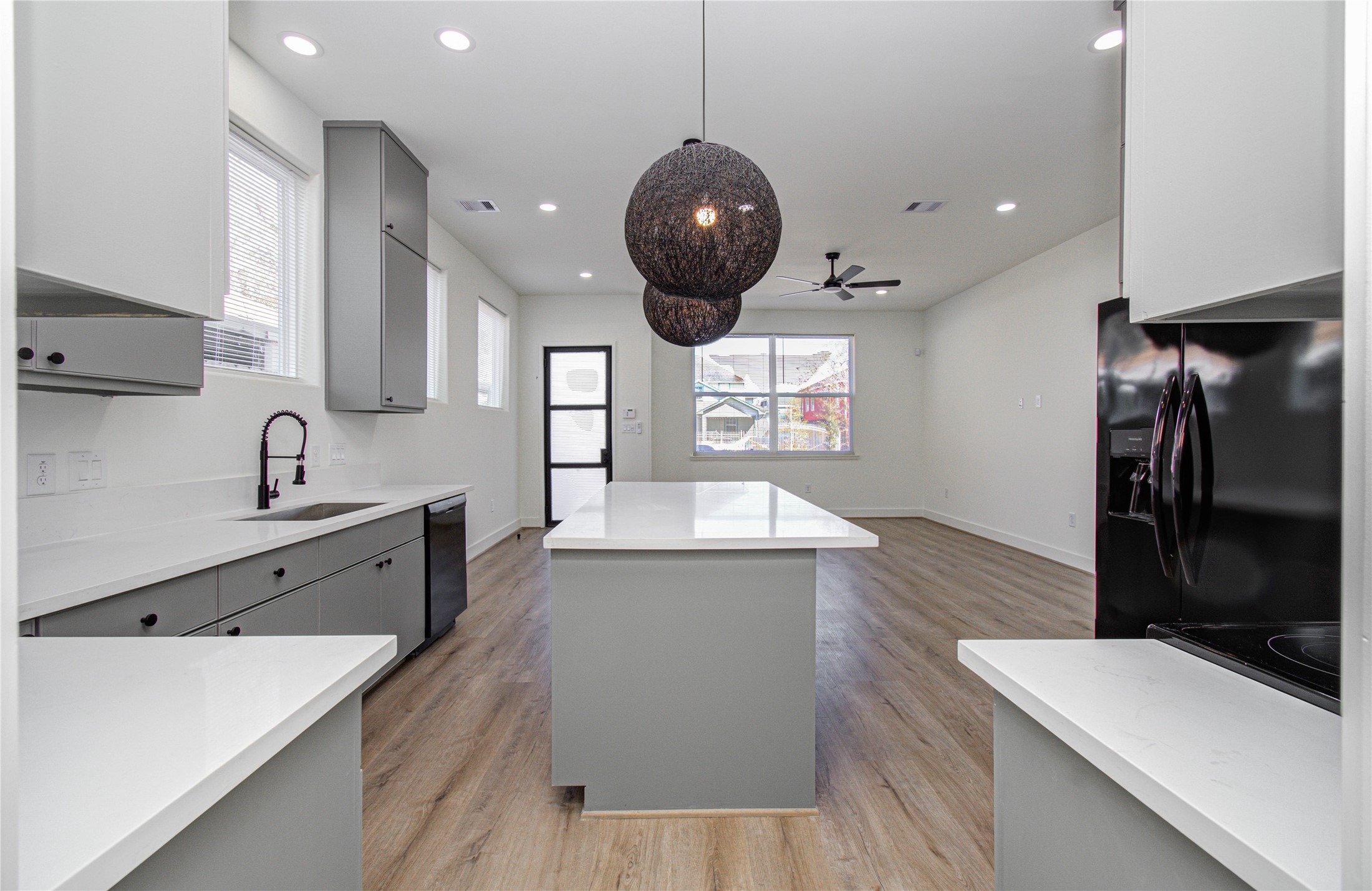 4605 Edison Street, Unit B Houston, TX 77009 - Photo 12 of 23