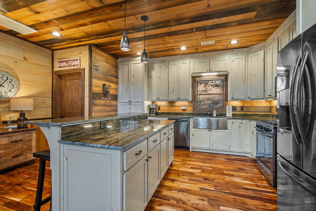 455 Shepherds Walk Morganton, GA 30560 - Photo 12 of 46