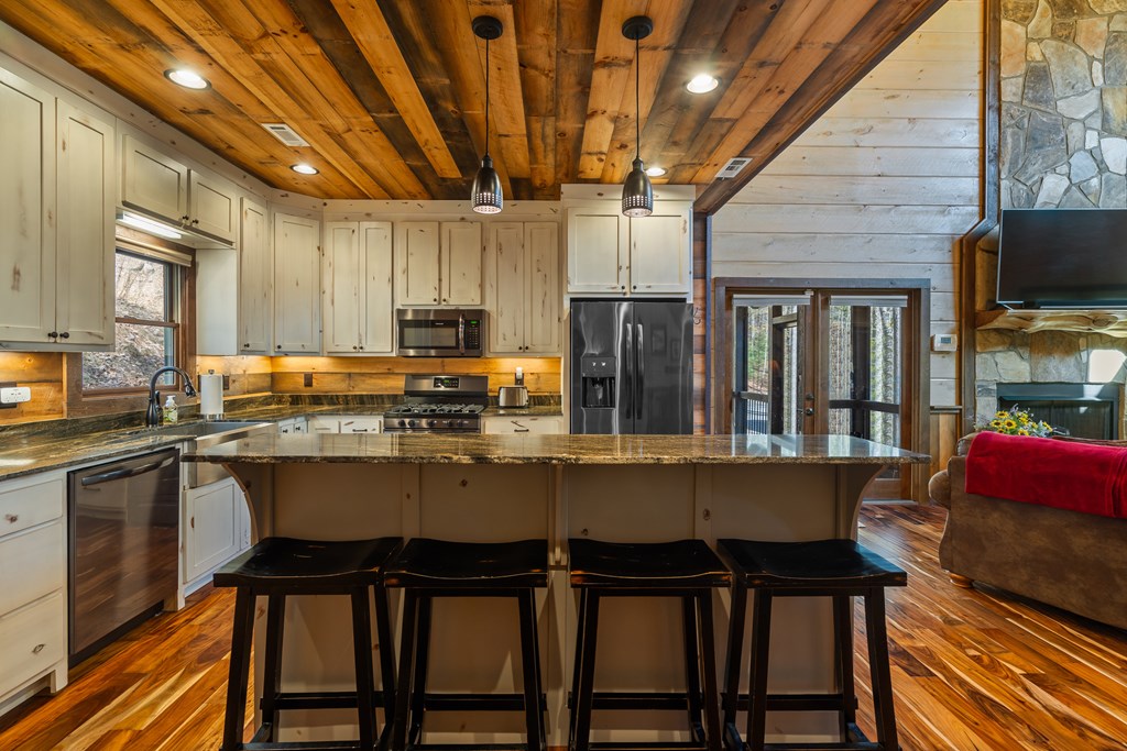 455 Shepherds Walk Morganton, GA 30560 - Photo 13 of 46