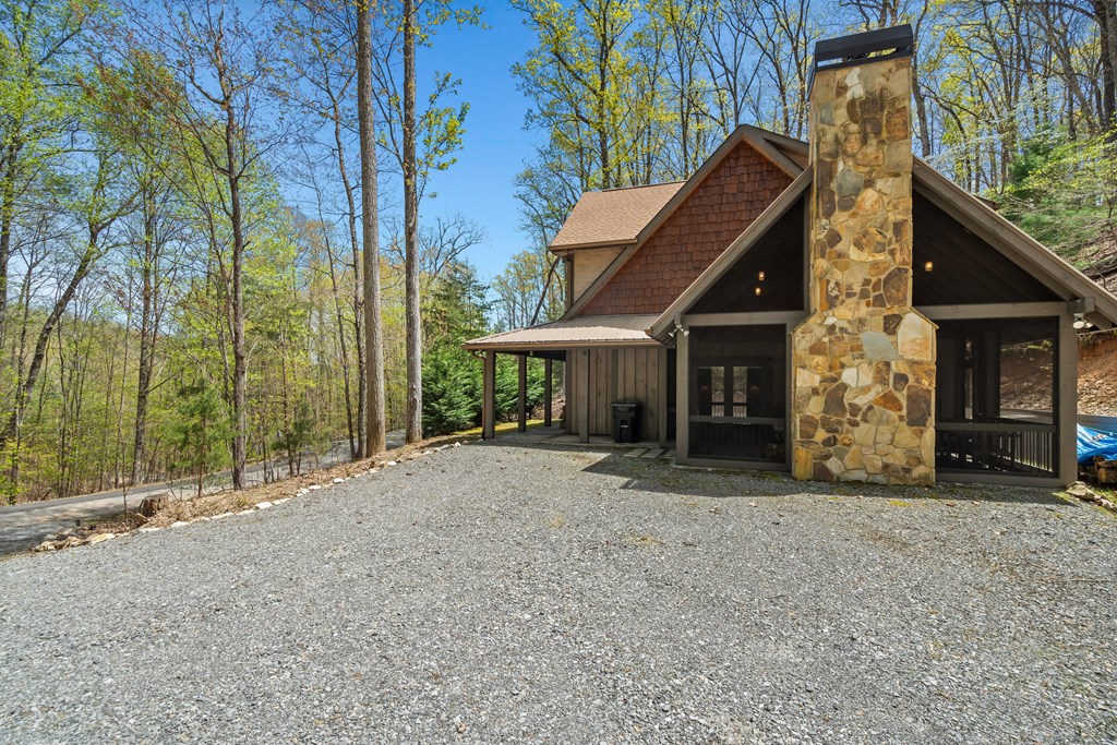 455 Shepherds Walk Morganton, GA 30560 - Photo 5 of 46