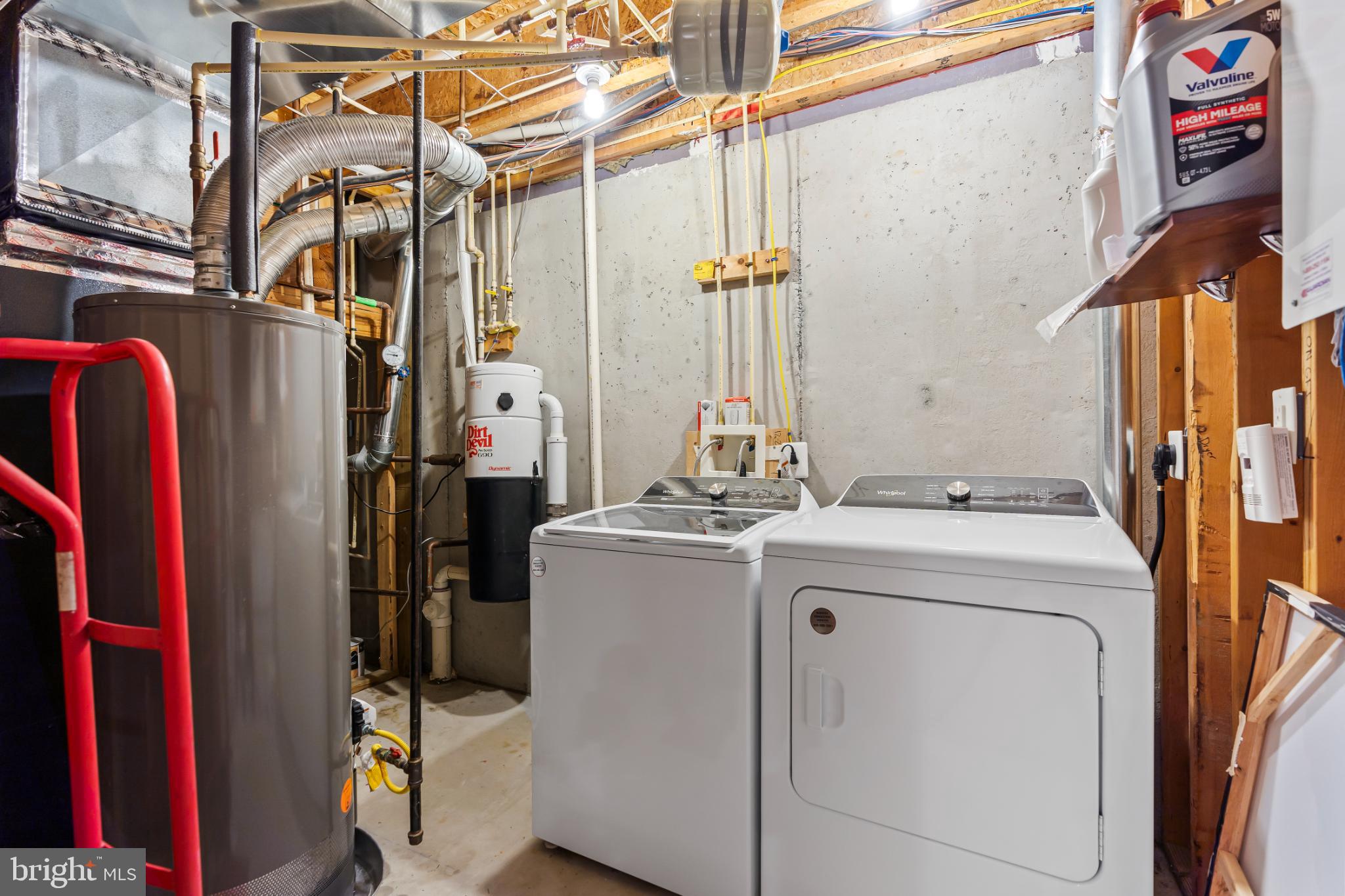 17656 Potter Bell Way Hagerstown, MD 21740 - Photo 29 of 35 a utility room with dryer and washer