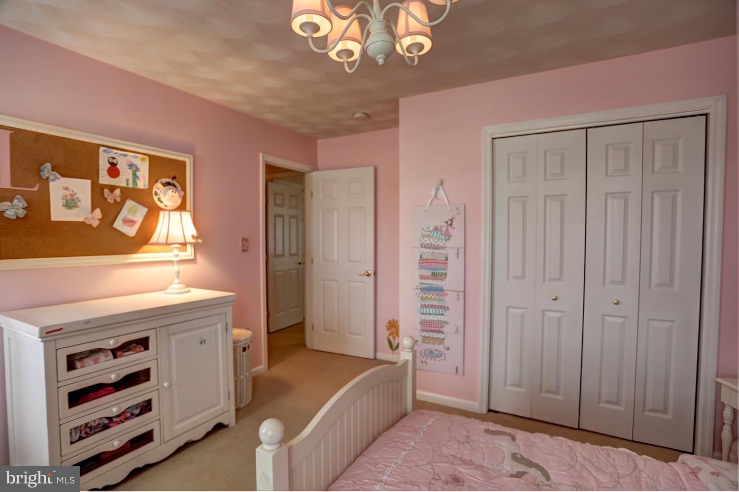 433 Edinburgh Road Middletown, PA 17057 - Photo 34 of 46 Gallery Image 34