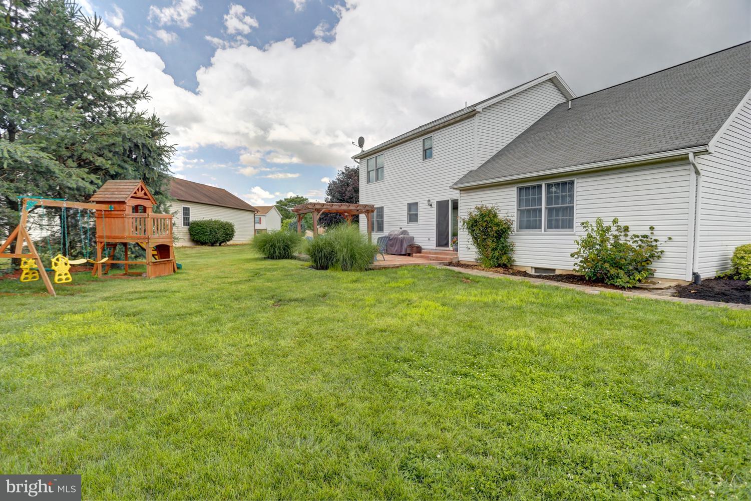 433 Edinburgh Road Middletown, PA 17057 - Photo 45 of 46 Gallery Image 45