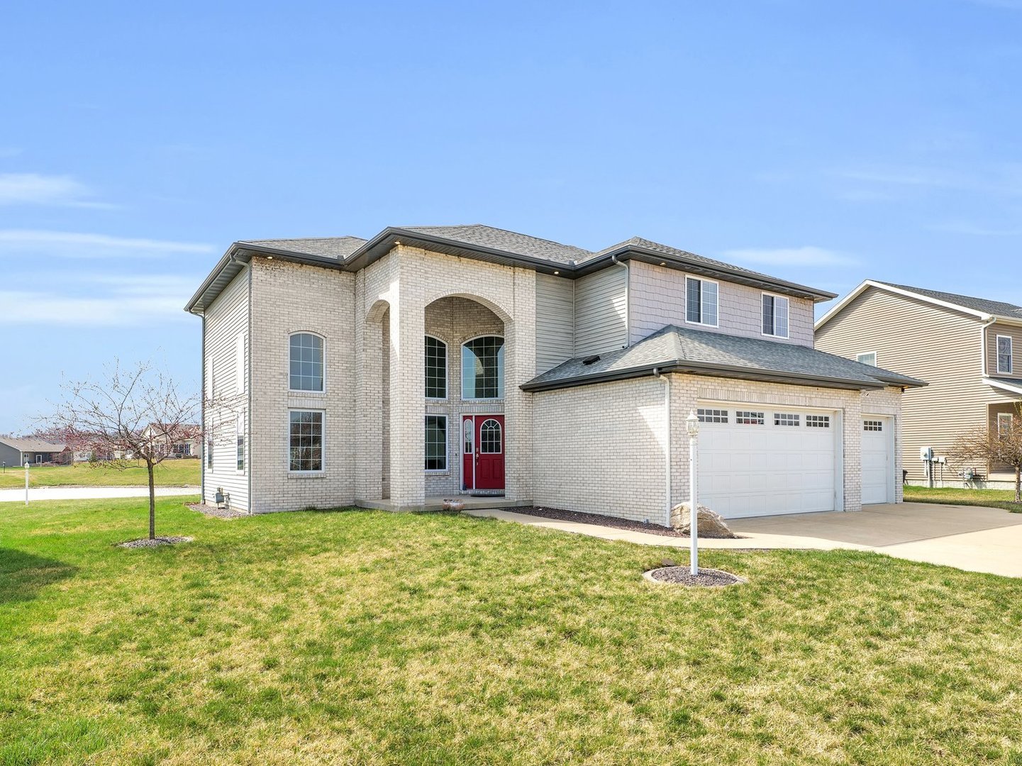 1705 South Sunny Acres Road Mahomet, IL 61853 - Photo 1 of 42 Gallery Image 1