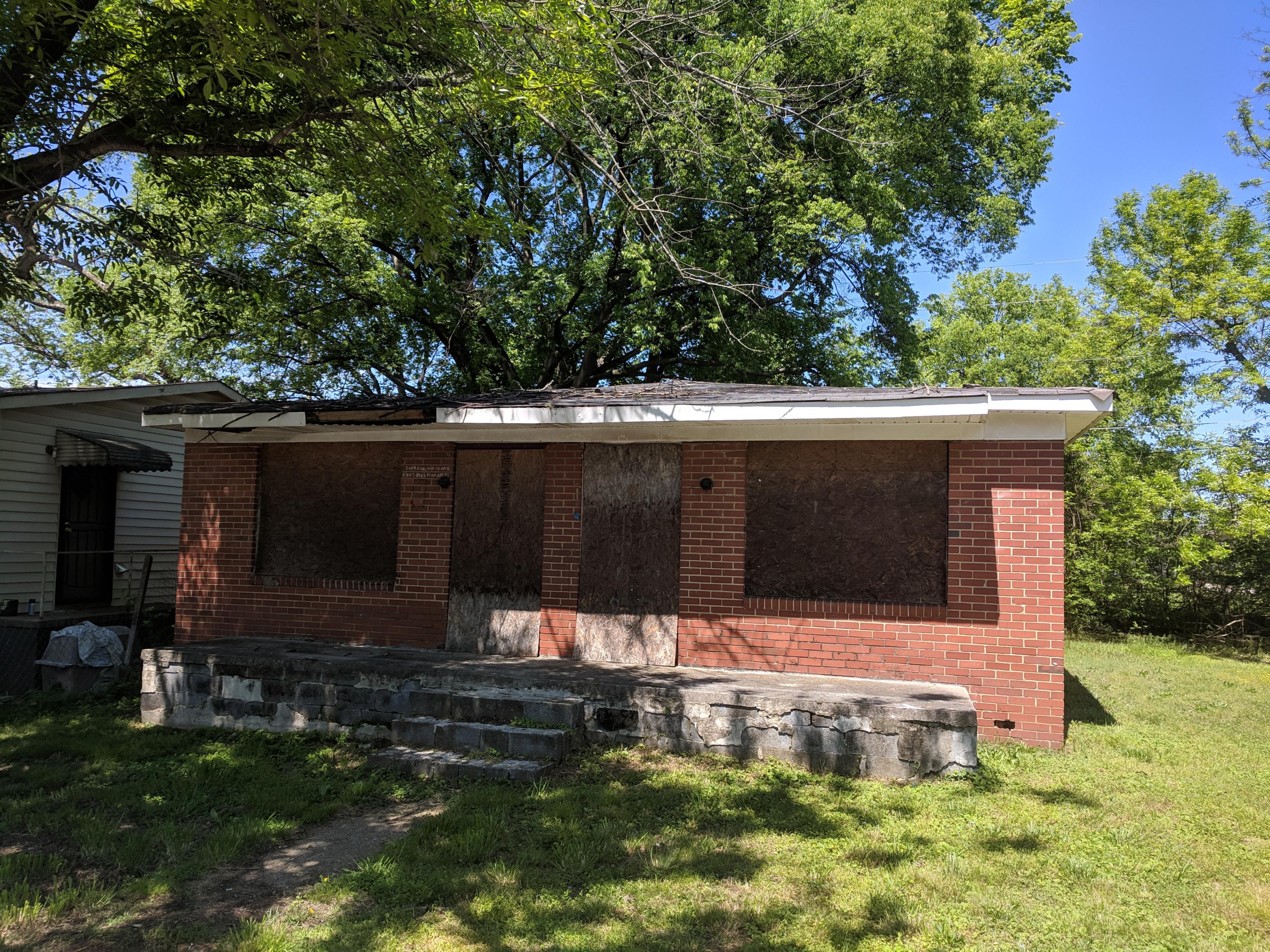 2023 Raulston Street Chattanooga, TN 37404 - Photo 1 of 13 IMG_20190422_143704