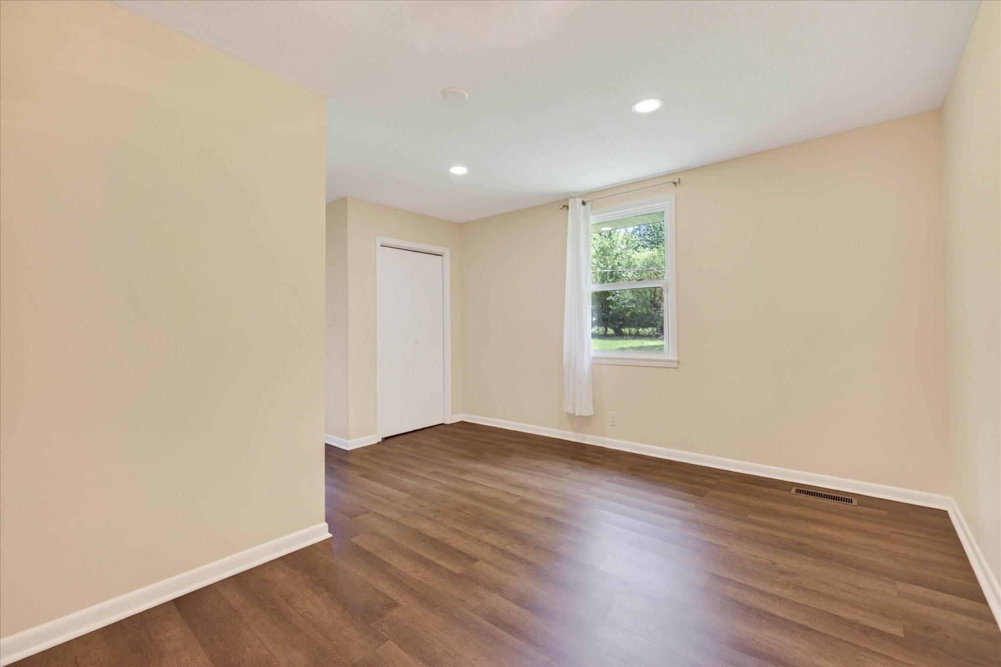 37 Hillsboro Road Clarksville, TN 37042 - Photo 26 of 36