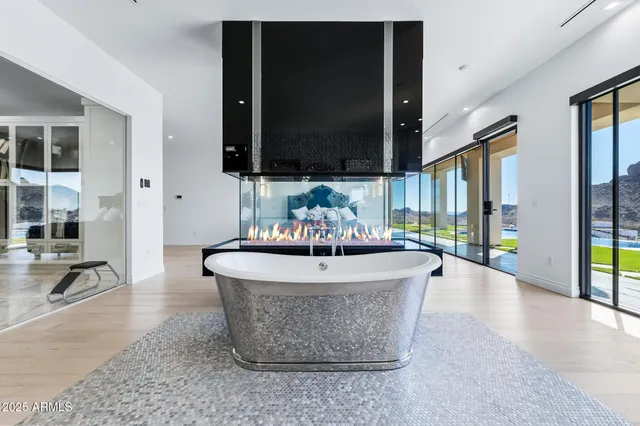 $3,749,000 | 2040 Circula De Hacienda, Lake Havasu City, AZ 86406