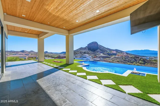 $3,749,000 | 2040 Circula De Hacienda, Lake Havasu City, AZ 86406