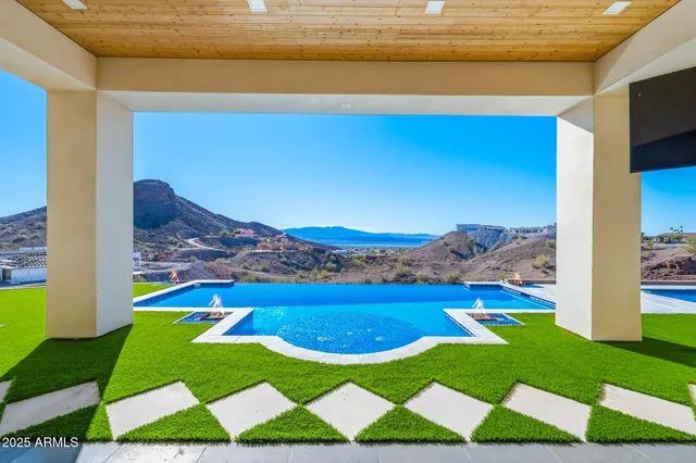 $3,749,000 | 2040 Circula De Hacienda, Lake Havasu City, AZ 86406