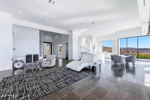 $3,749,000 | 2040 Circula De Hacienda, Lake Havasu City, AZ 86406