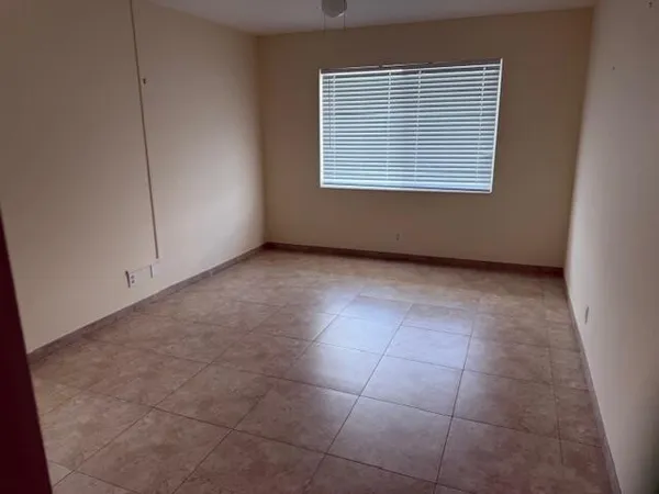 $1,500 | 200 Main Boulevard, Boynton Beach, FL 33435