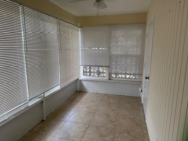 $1,500 | 200 Main Boulevard, Boynton Beach, FL 33435