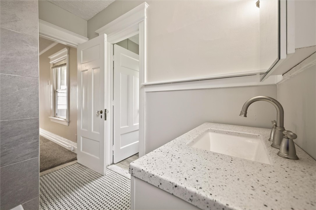 395 University Avenue Rochester, NY 14607 - Photo 24 of 50 Gallery Image 24
