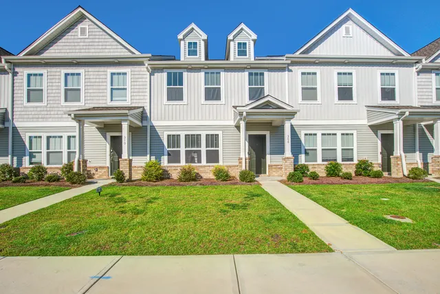 $325,599 | 308 Surfbird Road, Summerville, SC 29486