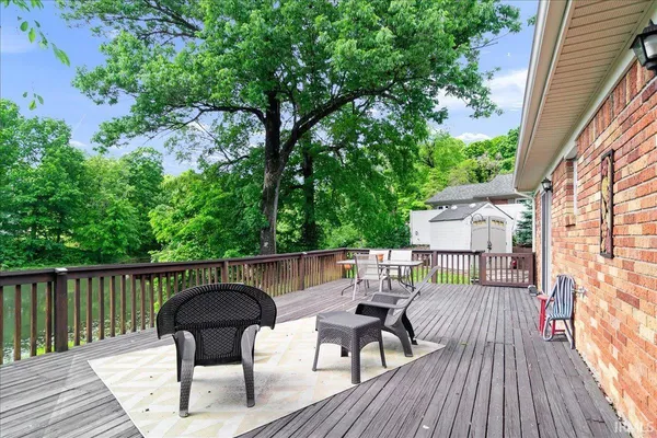 $189,900 | 9125 Ford Lane, Mount Vernon, IN 47620
