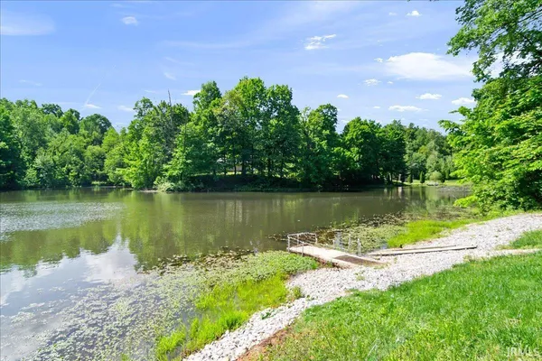 $189,900 | 9125 Ford Lane, Mount Vernon, IN 47620
